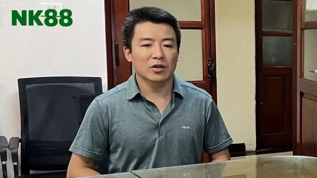 Thân Văn Thoại tại cơ quan điều tra.