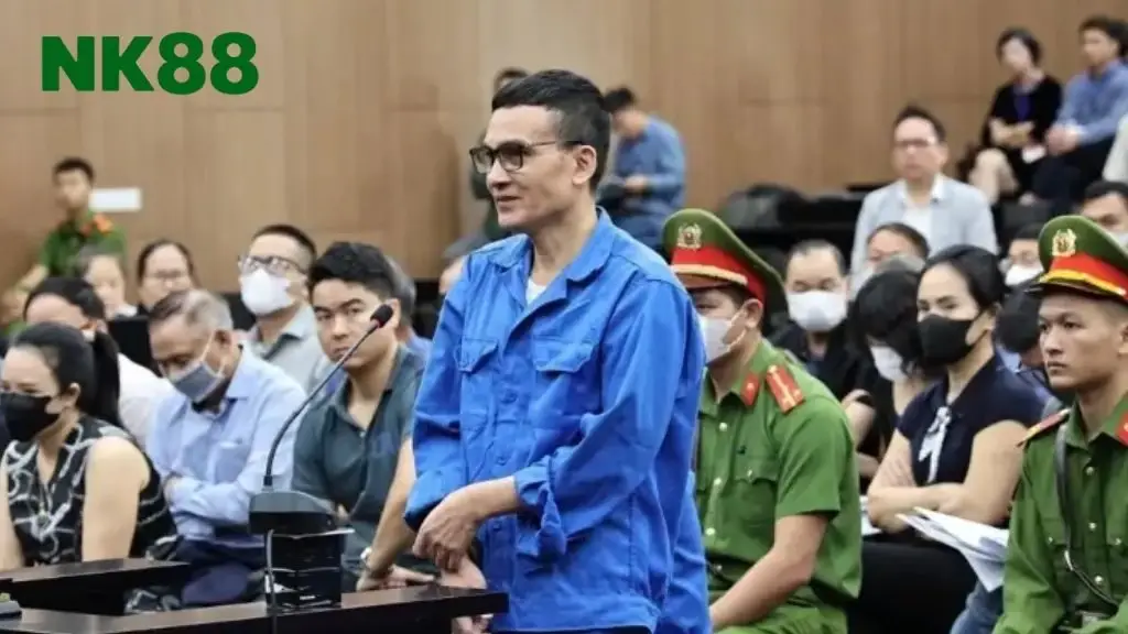 Vũ Phong tại tòa